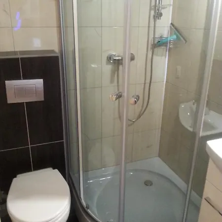 Pansiyon Pokoje I Apartament Do Wynajecia Kopalino